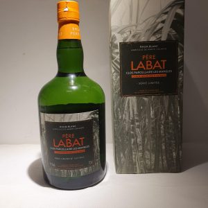 RHUM BLANC PERE LABAT CLOS PARCELLAIRE LES MANGLES 61° 70 cl